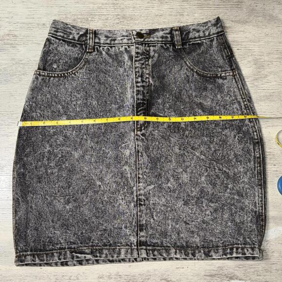 EUC The Clothing Academy 80s Vintage Black Acid Wash Denim Skirt Size 28 - Picture 4 of 6